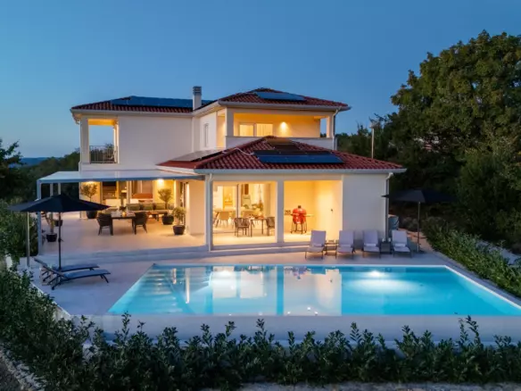 3-bedroom Detached House In Motovun, Croatia (255 M²)