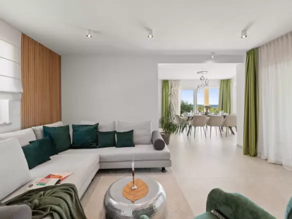 3-bedroom Detached House In Motovun, Croatia (255 M²)