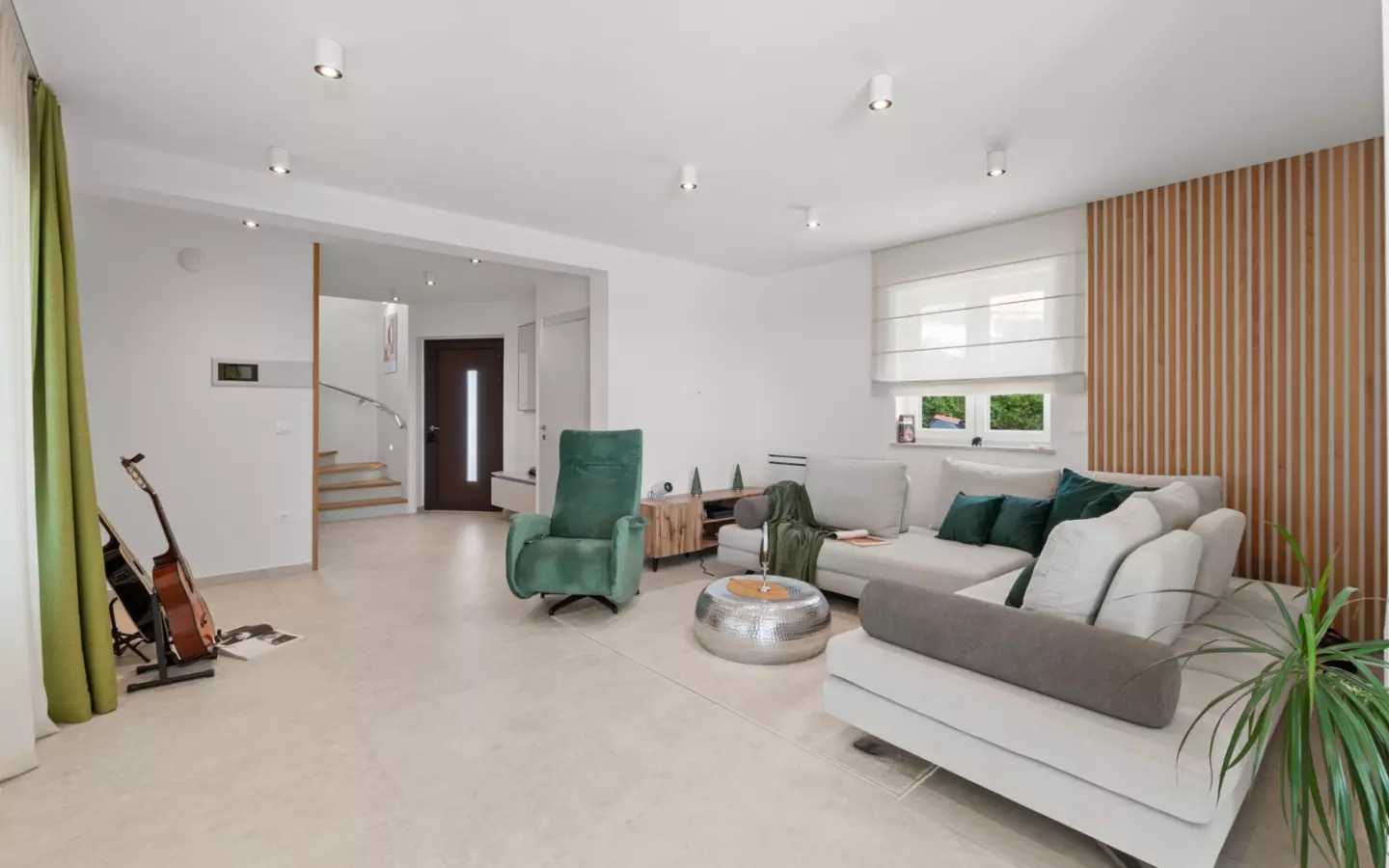 3-bedroom Detached House In Motovun, Croatia (255 M²)