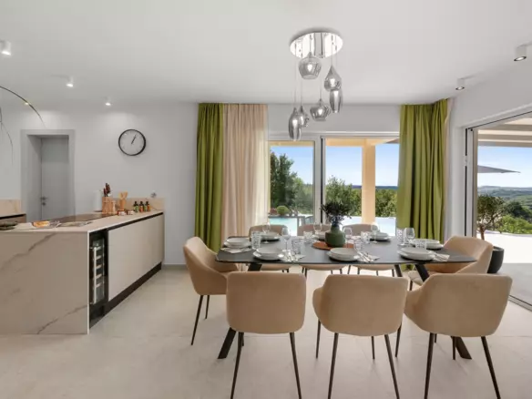 3-bedroom Detached House In Motovun, Croatia (255 M²)