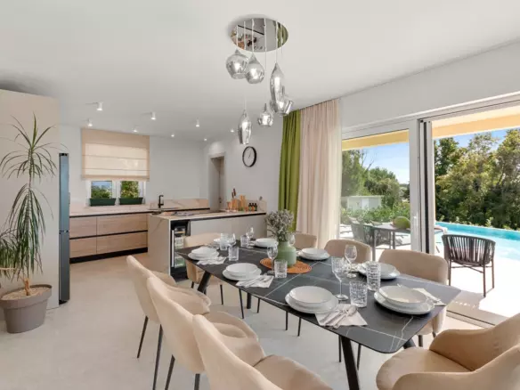 3-bedroom Detached House In Motovun, Croatia (255 M²)