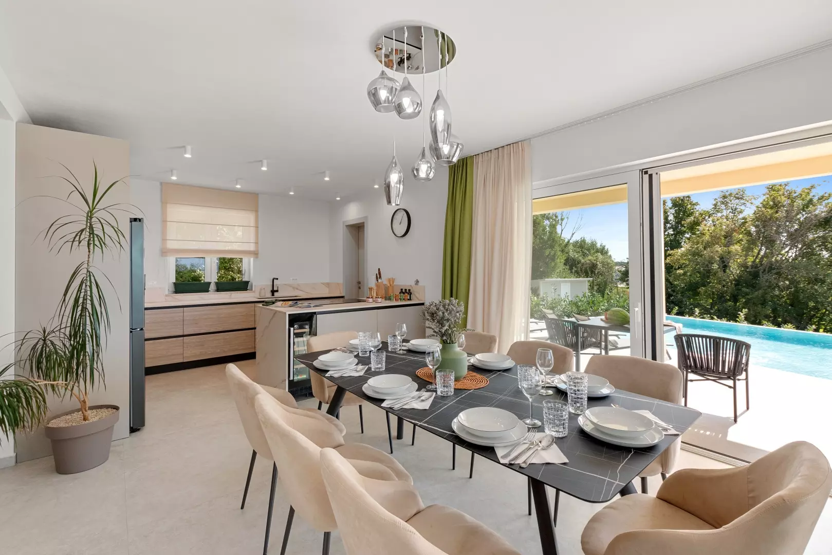3-bedroom Detached House In Motovun, Croatia (255 M²)
