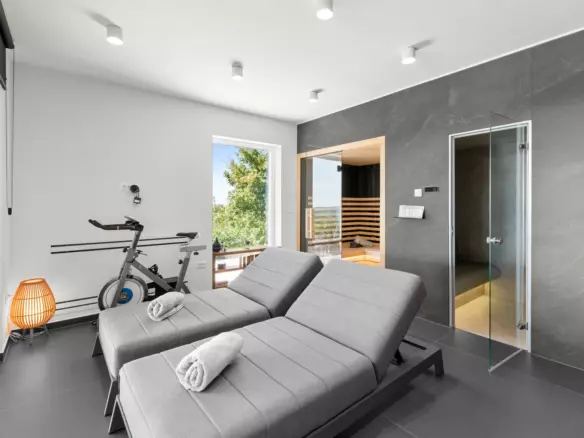 3-bedroom Detached House In Motovun, Croatia (255 M²)