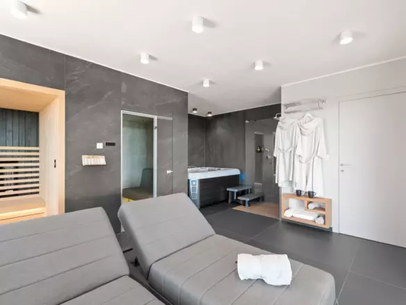 3-bedroom Detached House In Motovun, Croatia (255 M²)