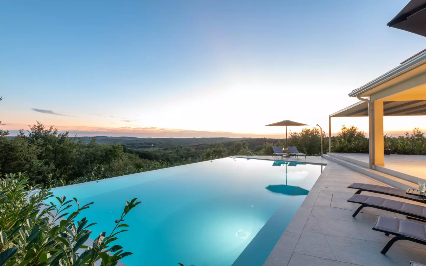 3-bedroom Detached House In Motovun, Croatia (255 M²)