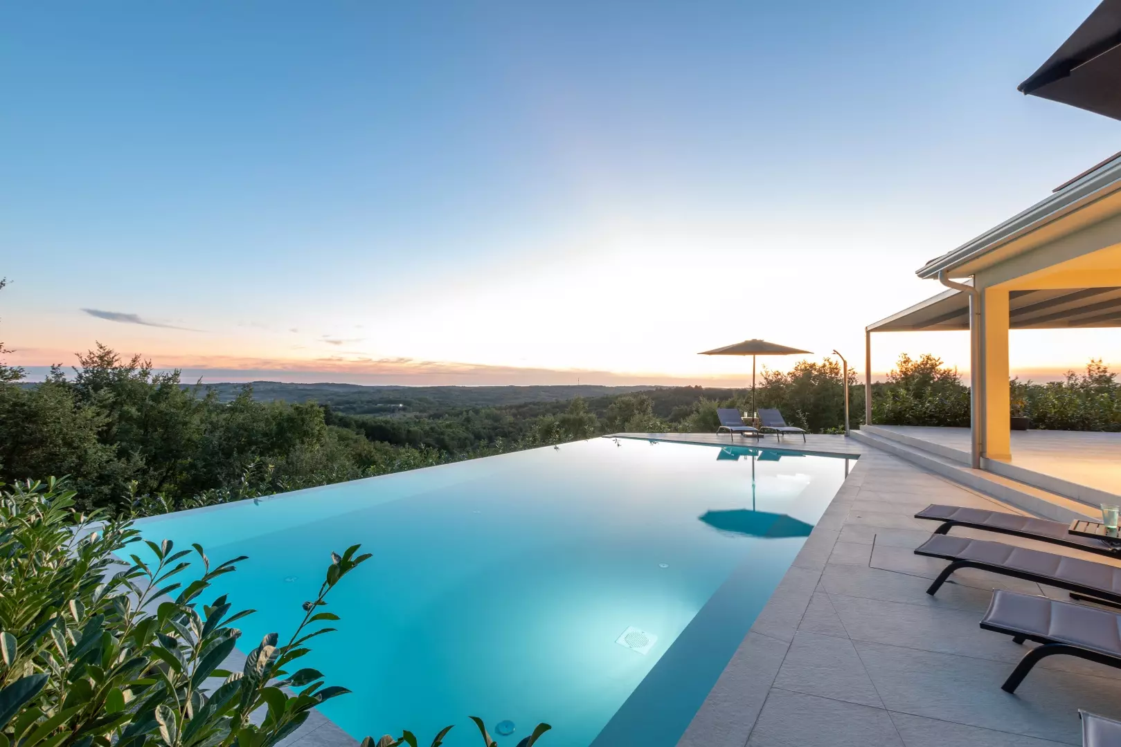 3-bedroom Detached House In Motovun, Croatia (255 M²)