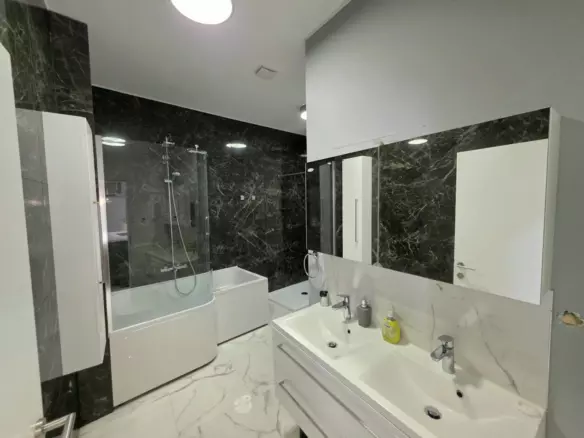 3-bedroom Apartment In Poreč, Croatia (113 M²)