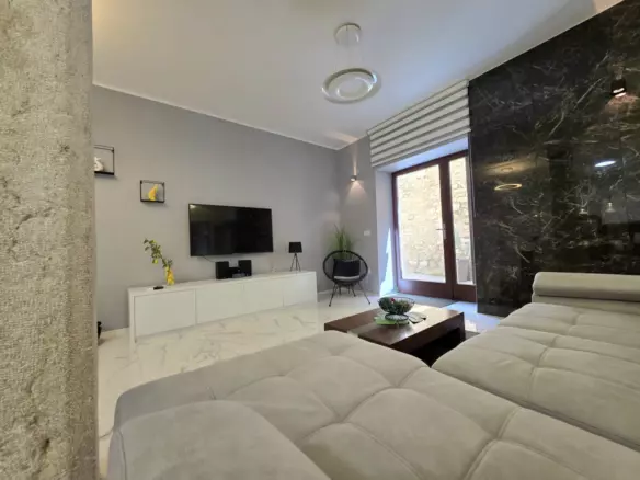 3-bedroom Apartment In Poreč, Croatia (113 M²)