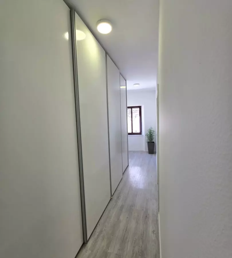 3-bedroom Apartment In Poreč, Croatia (97 M²)