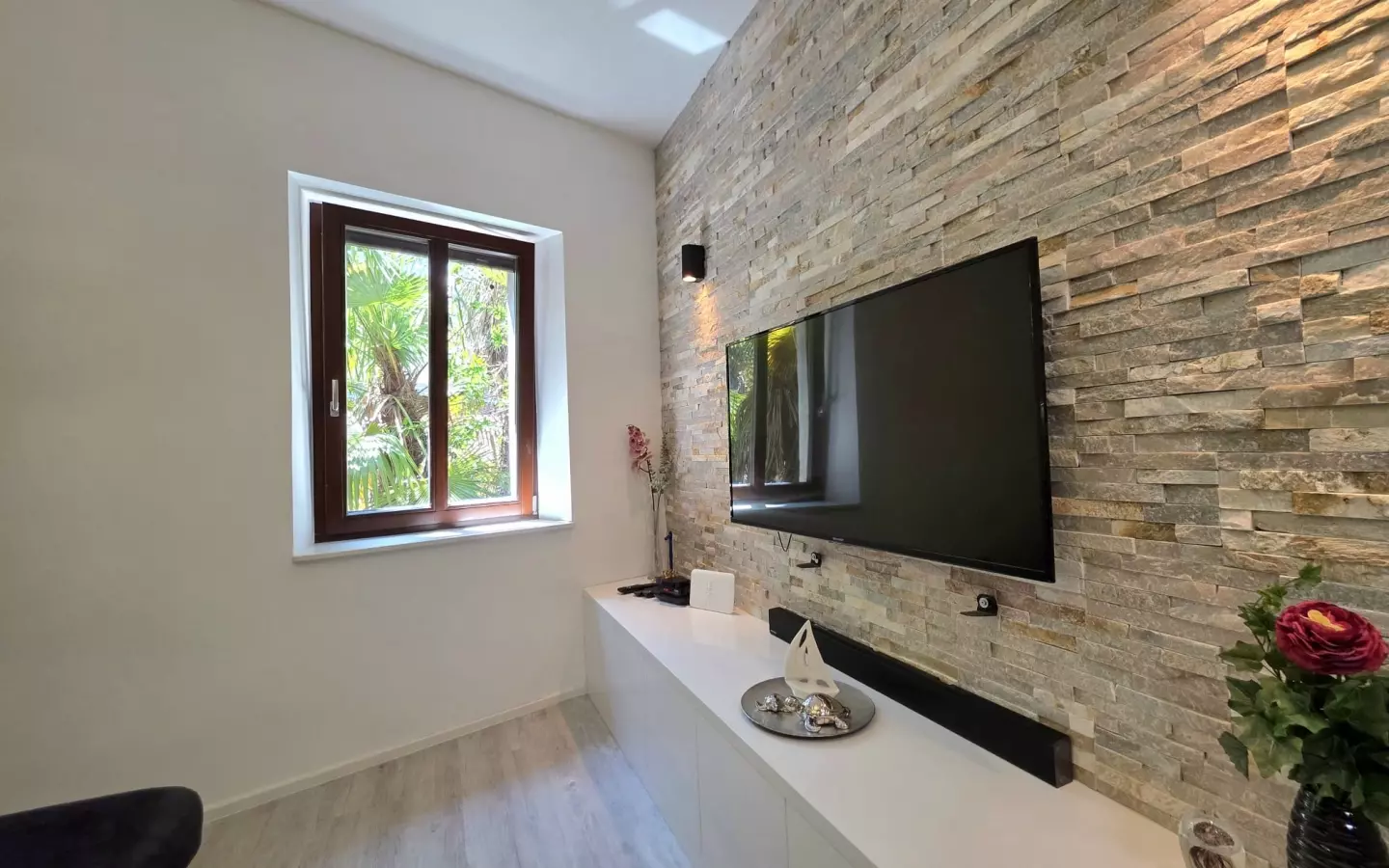 3-bedroom Apartment In Poreč, Croatia (97 M²)