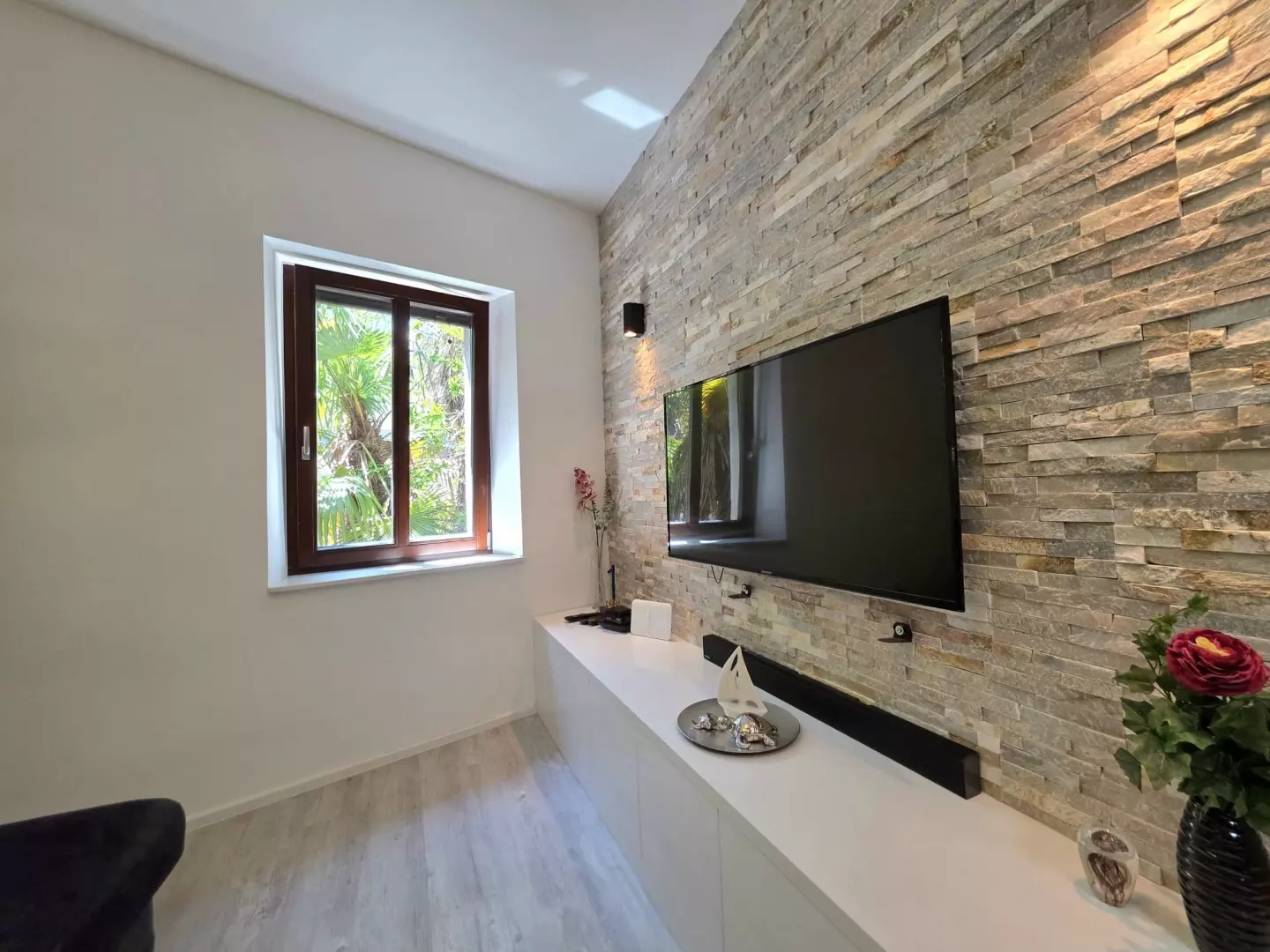 3-bedroom Apartment In Poreč, Croatia (97 M²)