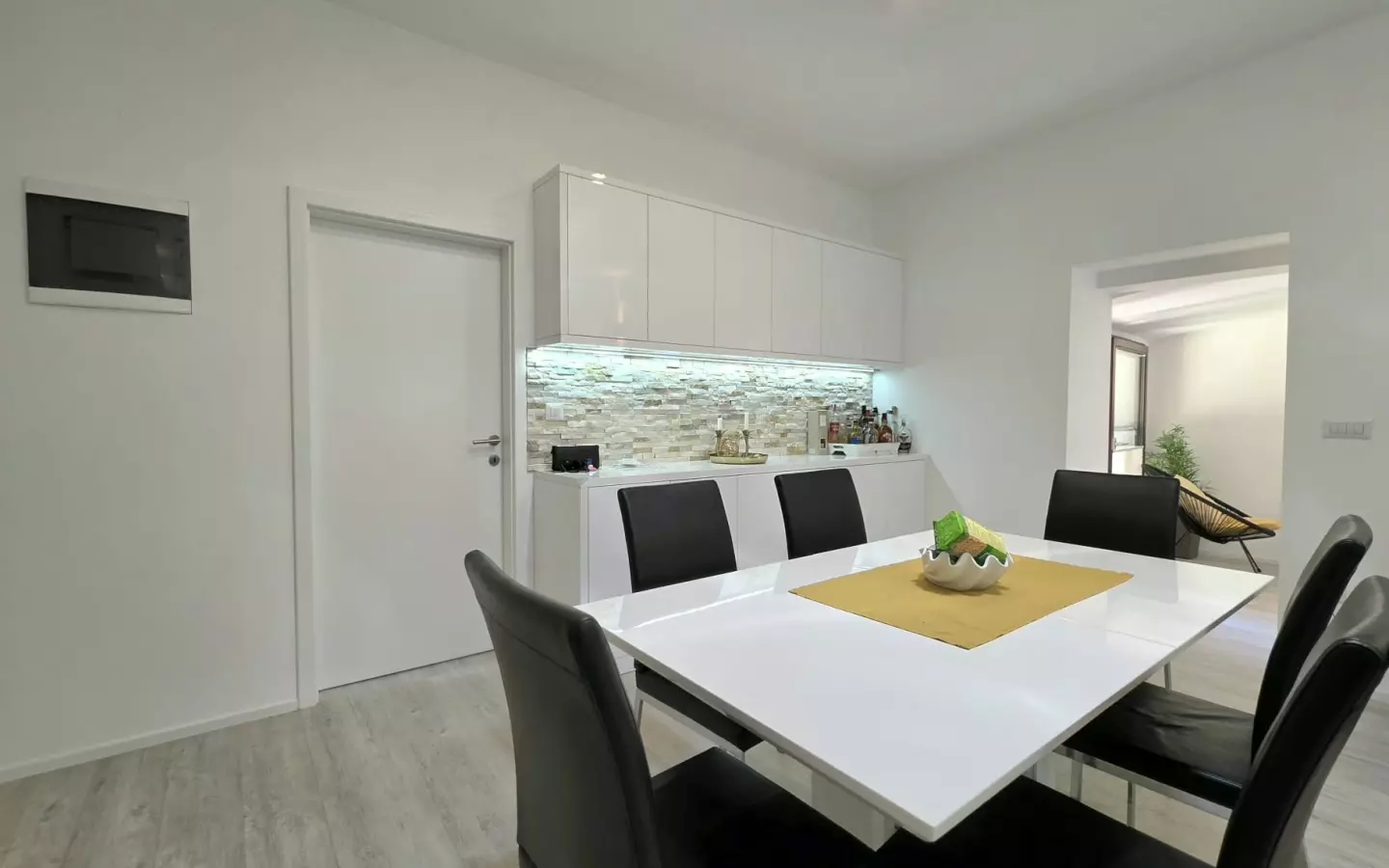 3-bedroom Apartment In Poreč, Croatia (97 M²)