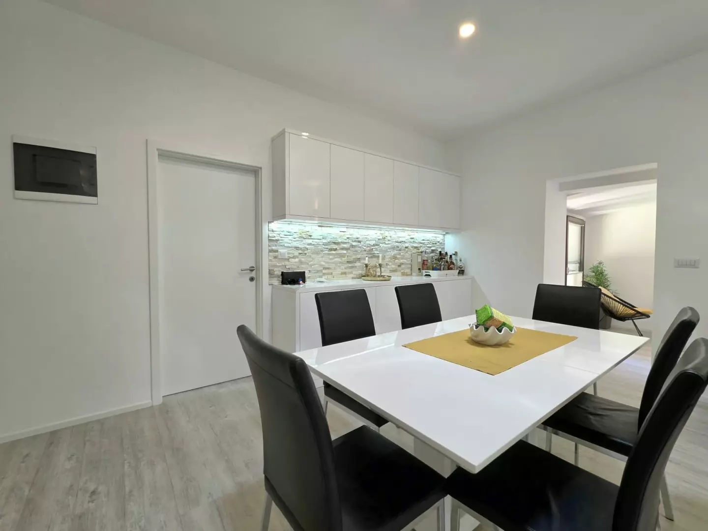 3-bedroom Apartment In Poreč, Croatia (97 M²)