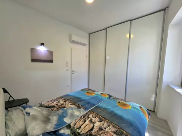 3-bedroom Apartment In Poreč, Croatia (97 M²)