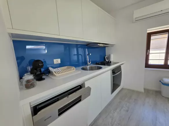 1-bedroom Apartment In Poreč, Croatia (81 M²)
