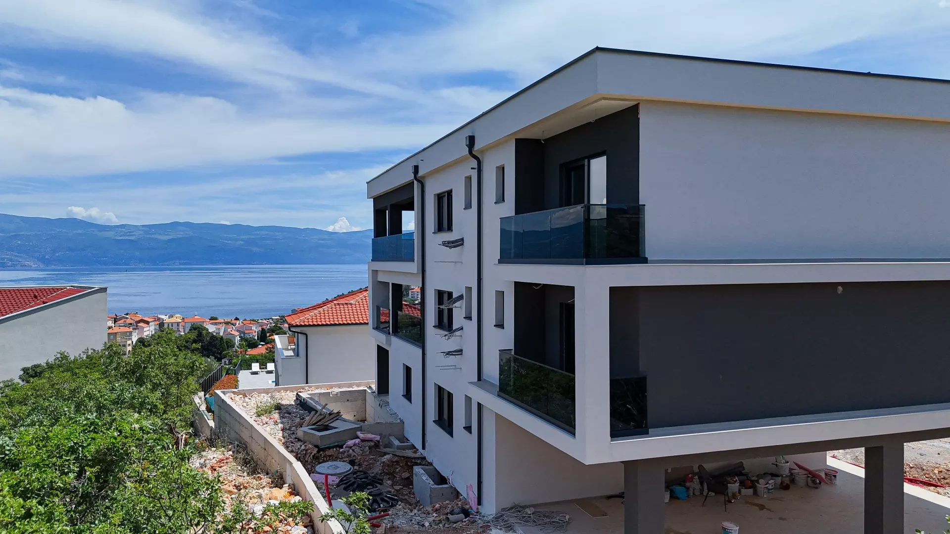 2-bedroom Apartment In Vrbnik, Croatia (155 M²)