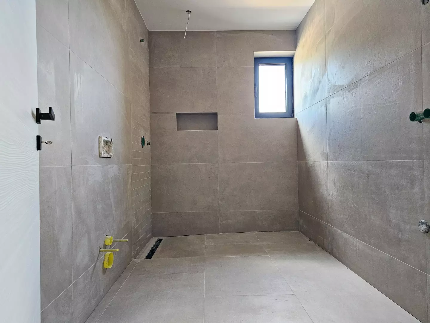 2-bedroom Apartment In Vrbnik, Croatia (155 M²)