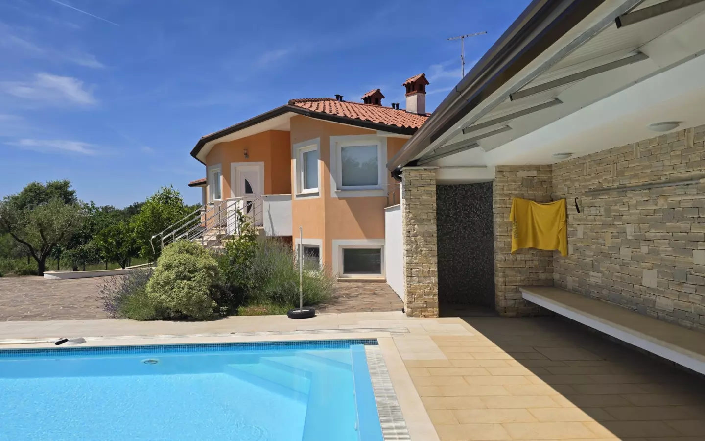 6-bedroom Detached House In Umag, Croatia (355 M²)