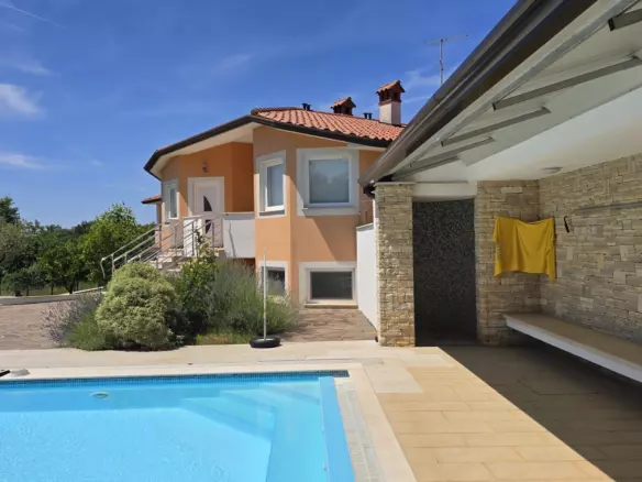 6-bedroom Detached House In Umag, Croatia (355 M²)