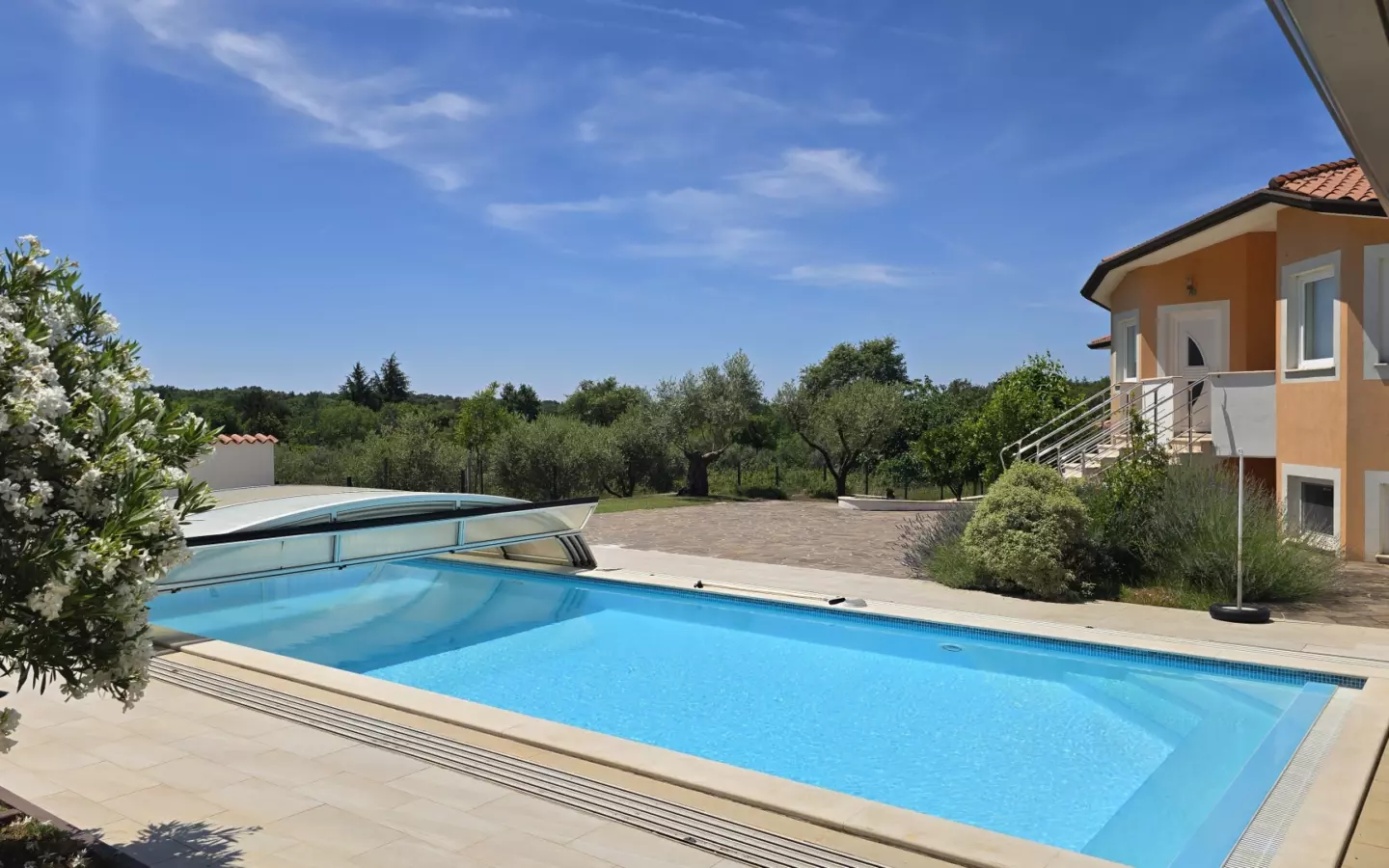 6-bedroom Detached House In Umag, Croatia (355 M²)