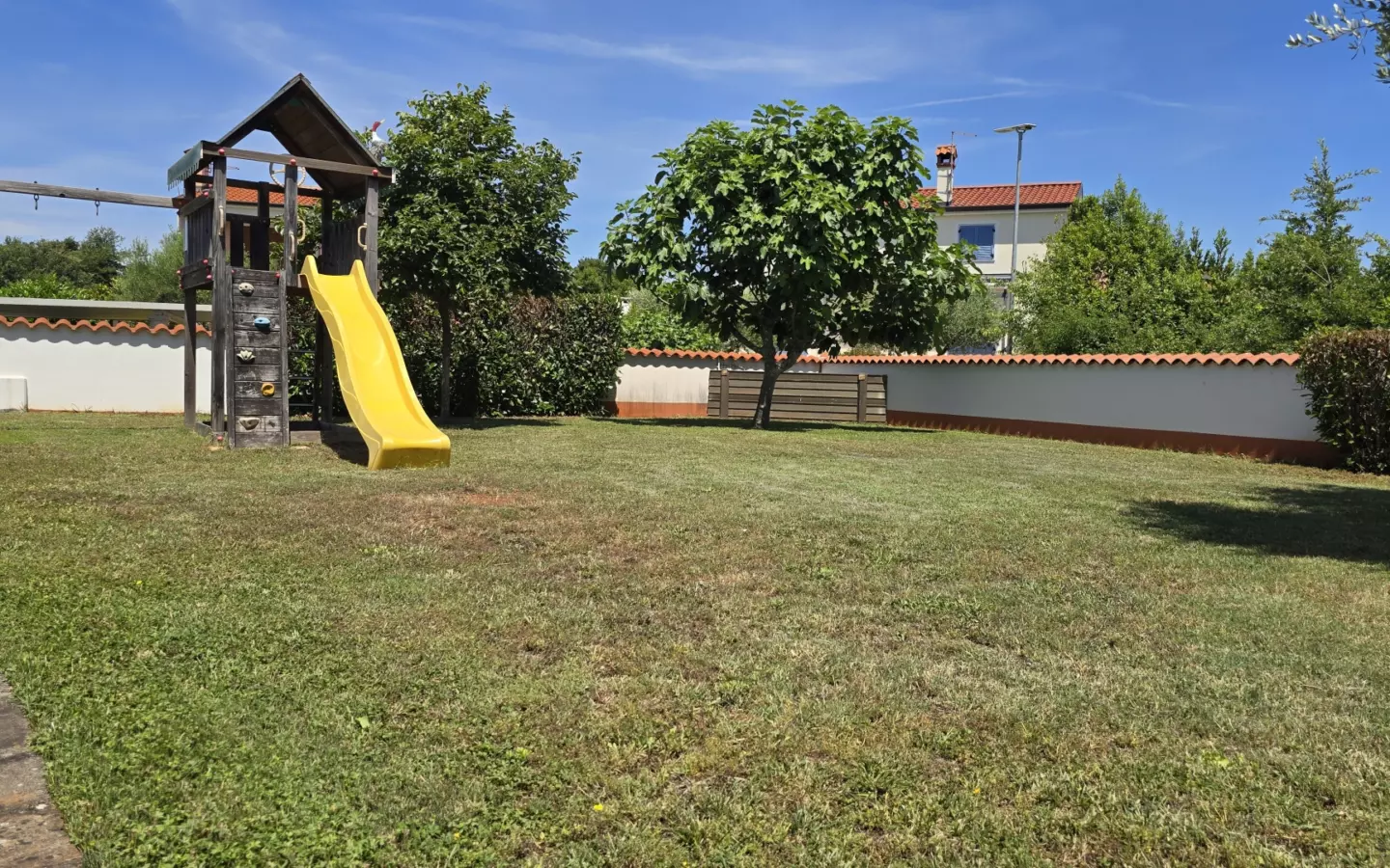6-bedroom Detached House In Umag, Croatia (355 M²)