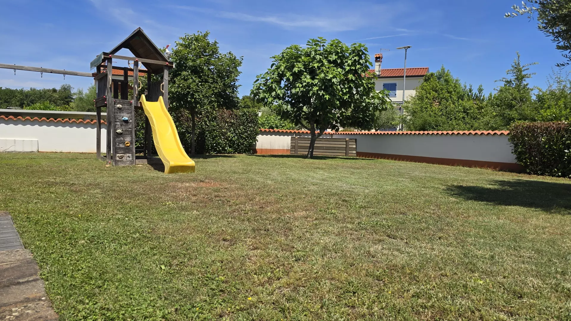 6-bedroom Detached House In Umag, Croatia (355 M²)