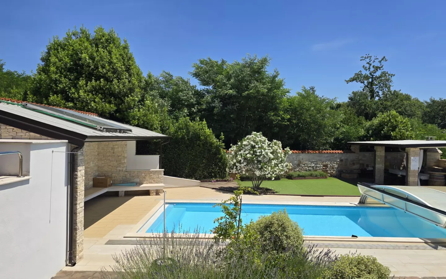 6-bedroom Detached House In Umag, Croatia (355 M²)
