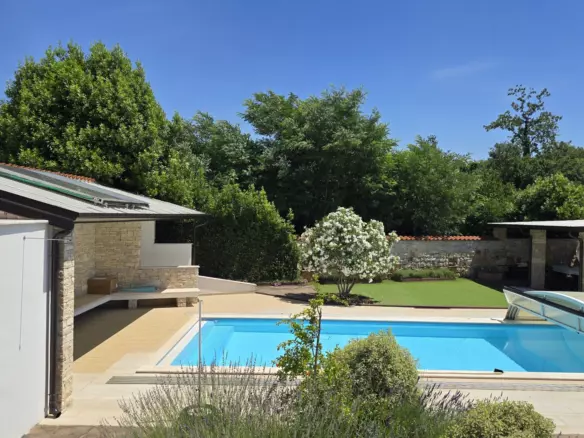 6-bedroom Detached House In Umag, Croatia (355 M²)