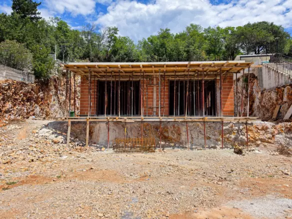 1-bedroom Apartment In Omišalj, Croatia (50 M²)