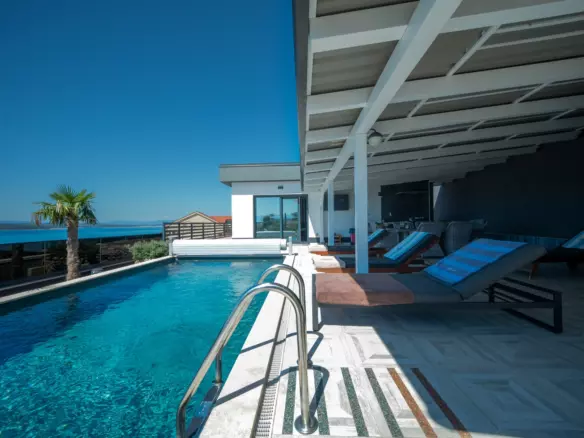 2-bedroom Villa In Selce, Croatia (118 M²)