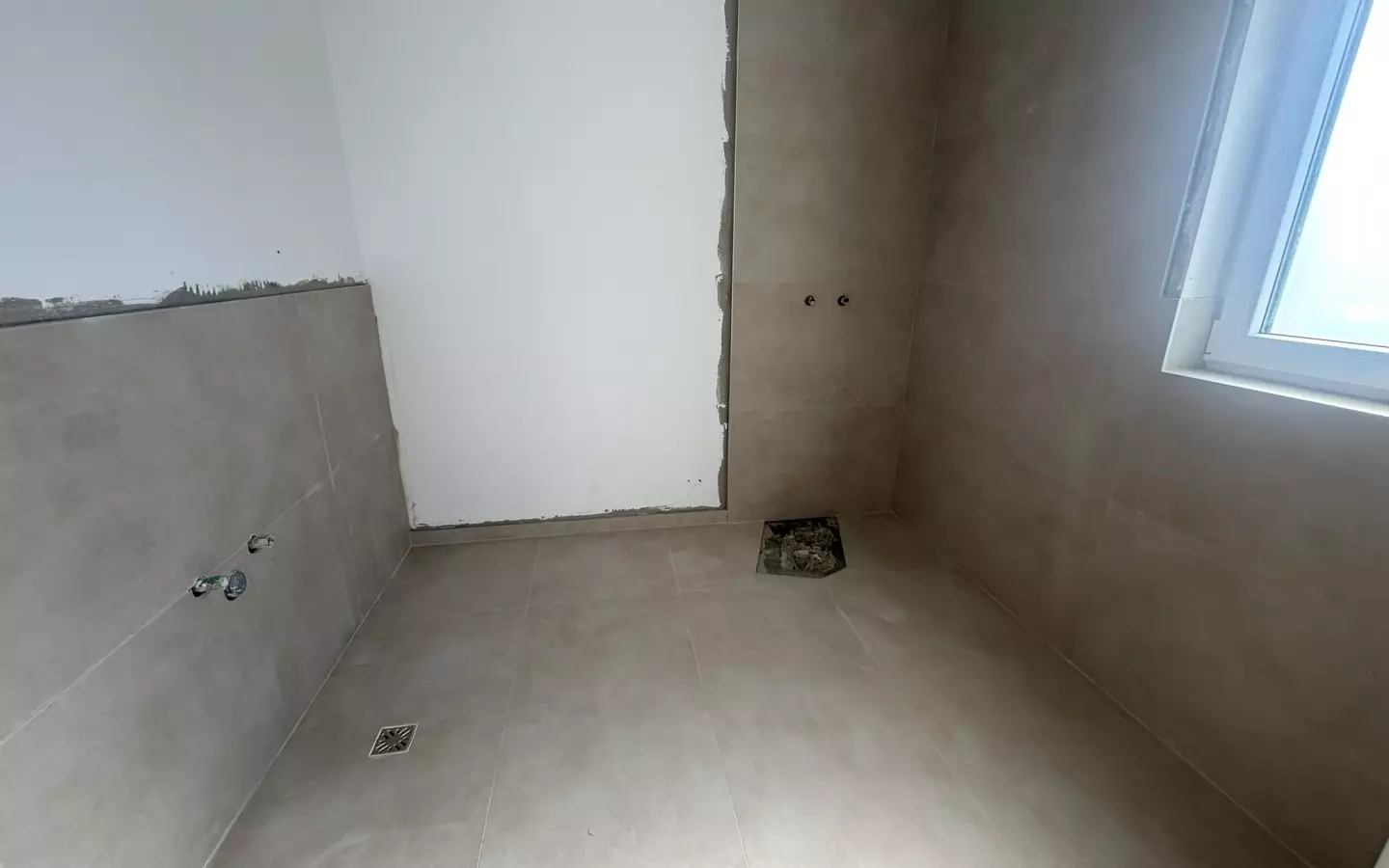 2-bedroom Apartment In Vodice, Croatia (120 M²)