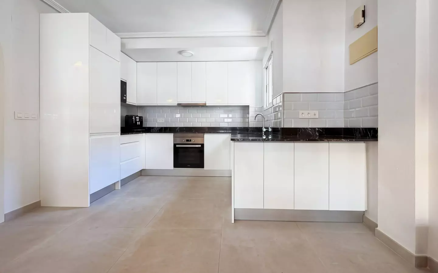 3-bedroom Townhouse In Orihuela Costa, Spain (86 M²)
