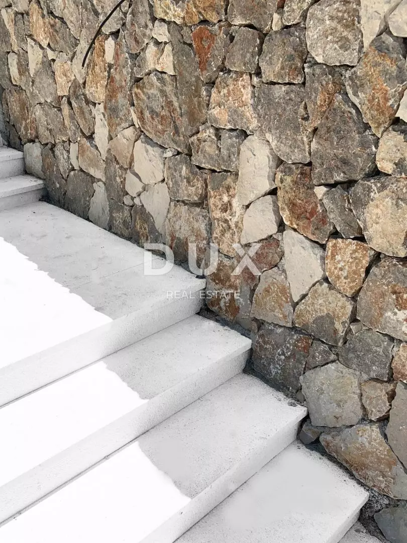 2-bedroom Apartment In Crikvenica, Croatia (70 M²)