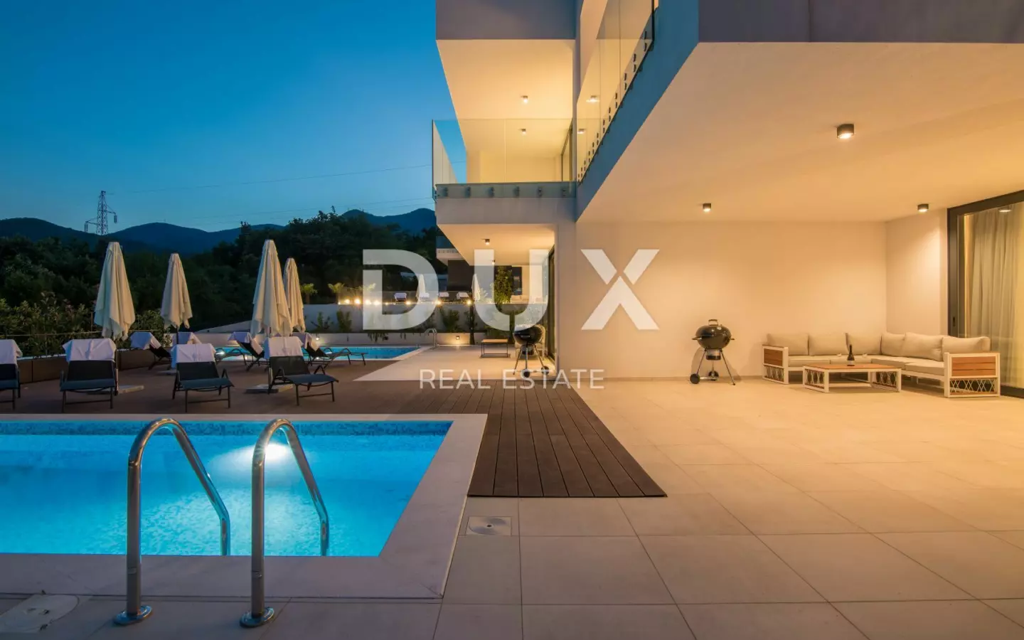 6-bedroom Villa In Veprinac, Croatia (516 M²)