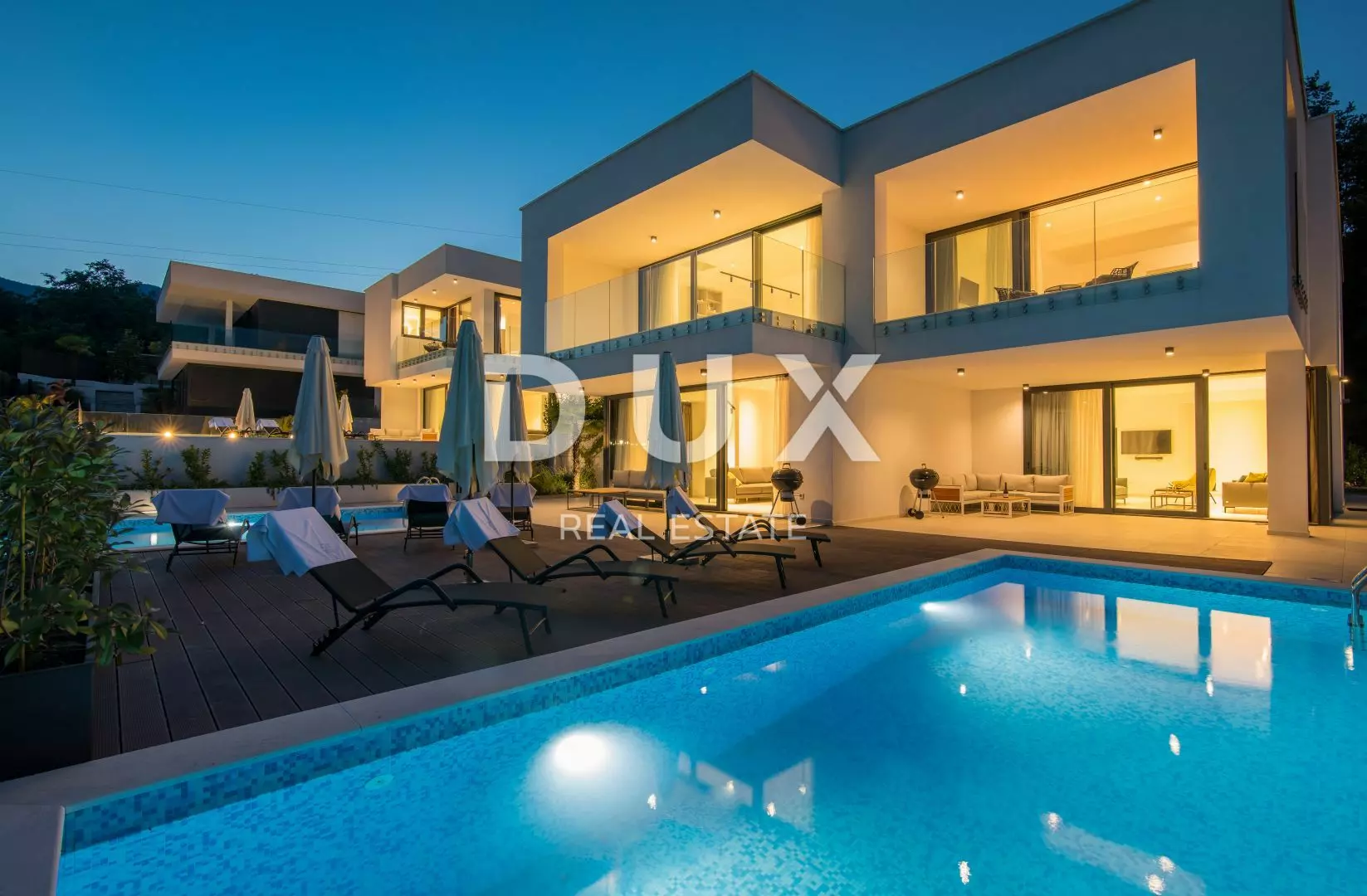 6-bedroom Villa In Veprinac, Croatia (516 M²)