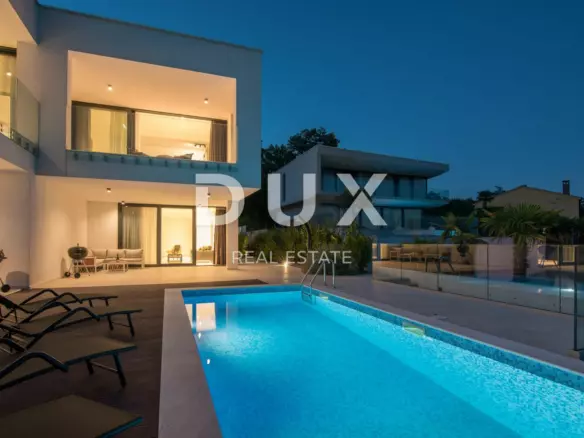 6-bedroom Villa In Veprinac, Croatia (516 M²)
