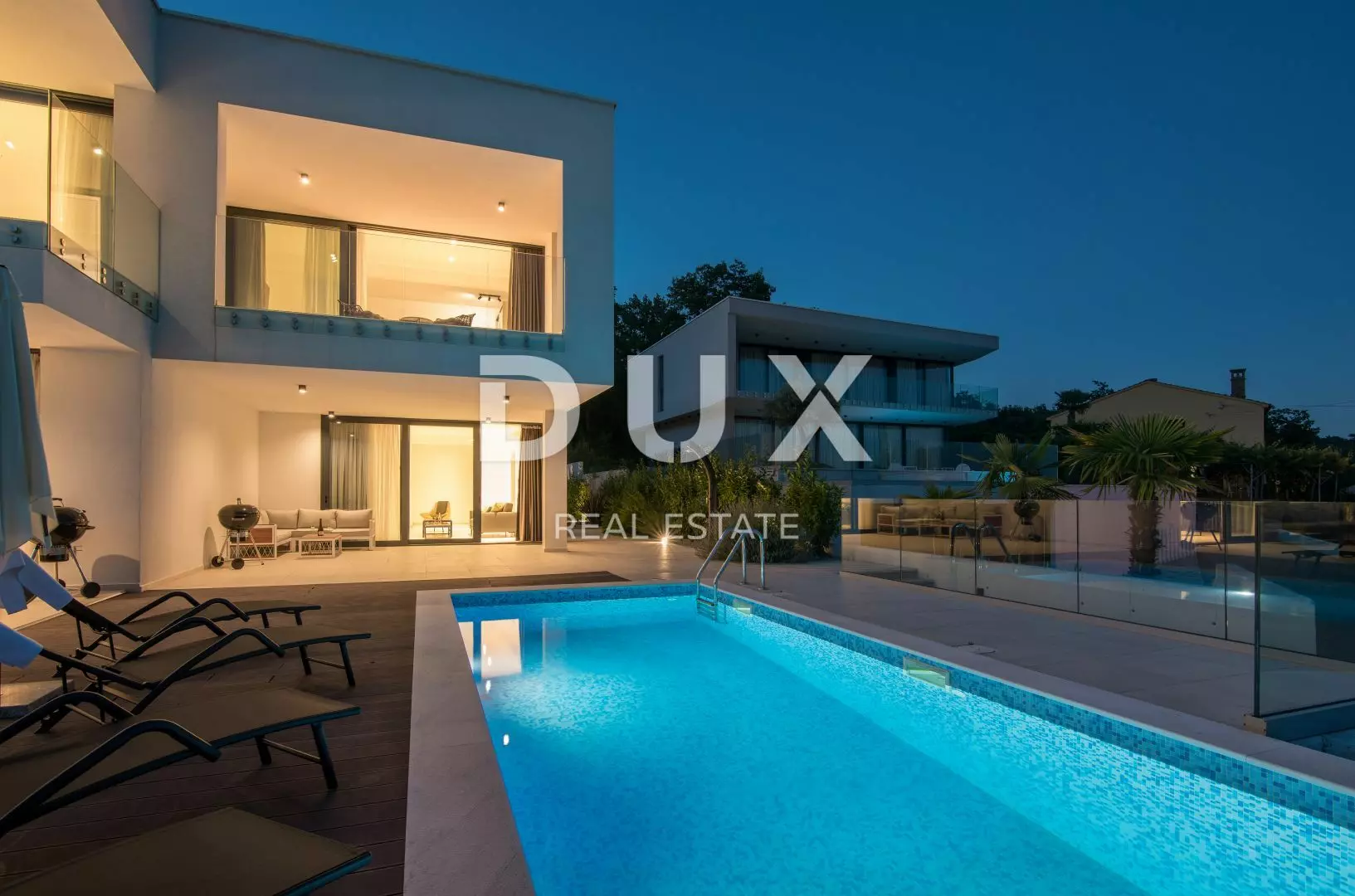 6-bedroom Villa In Veprinac, Croatia (516 M²)