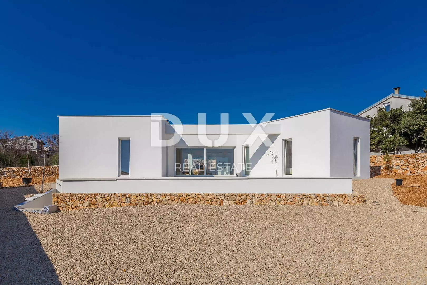 3-bedroom Villa In Linardići, Croatia (135 M²)