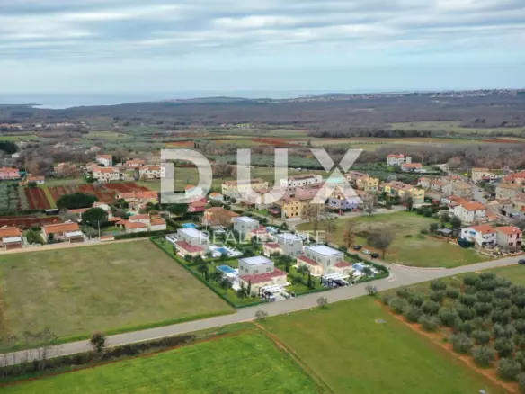 3-bedroom Detached House In Poreč, Croatia (153 M²)