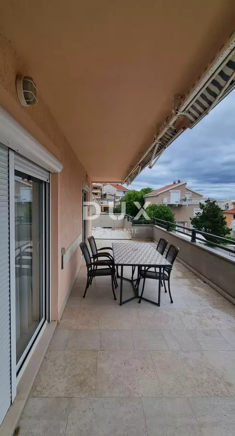 3-bedroom Apartment In Novi Vinodolski, Croatia (120 M²)