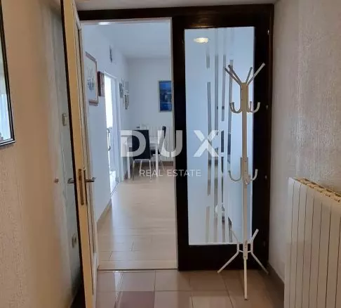 3-bedroom Apartment In Novi Vinodolski, Croatia (120 M²)