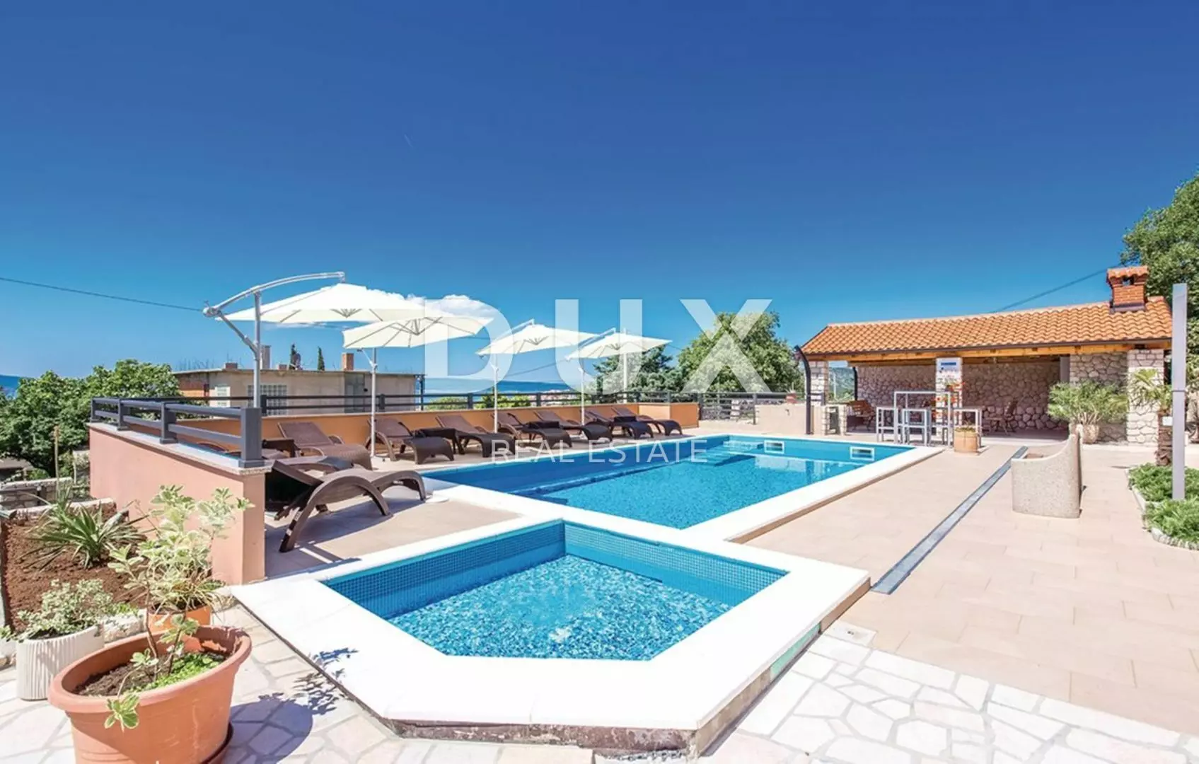 3-bedroom Apartment In Novi Vinodolski, Croatia (120 M²)