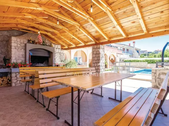 3-bedroom Apartment In Novi Vinodolski, Croatia (120 M²)