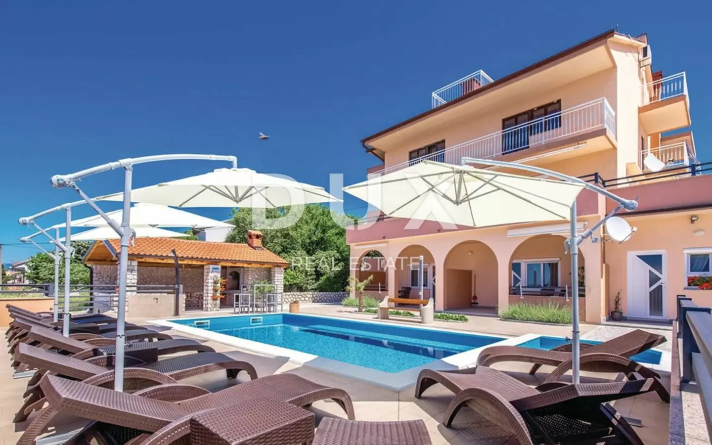 3-bedroom Apartment In Novi Vinodolski, Croatia (120 M²)