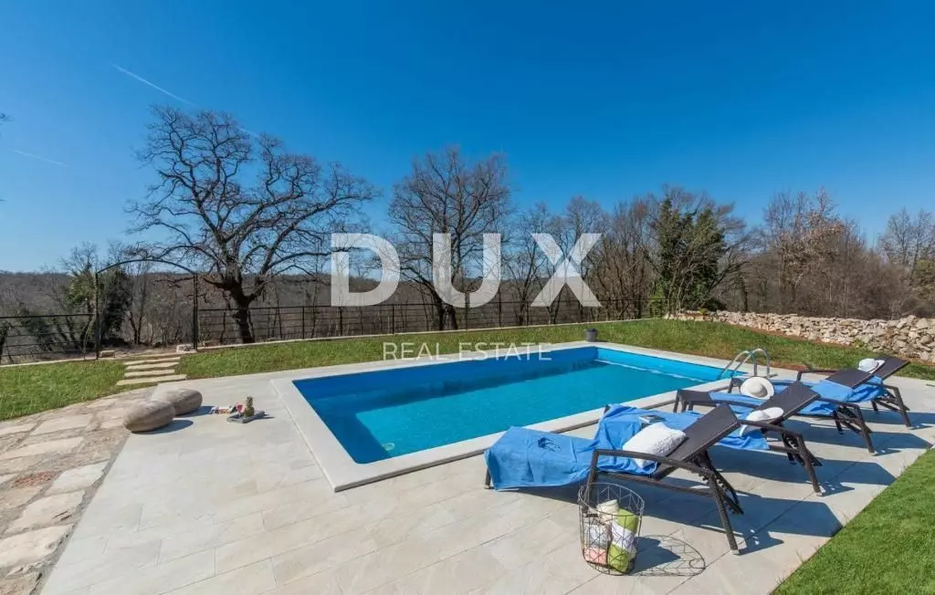3-bedroom Villa In Sveti Lovreč, Croatia (142 M²)