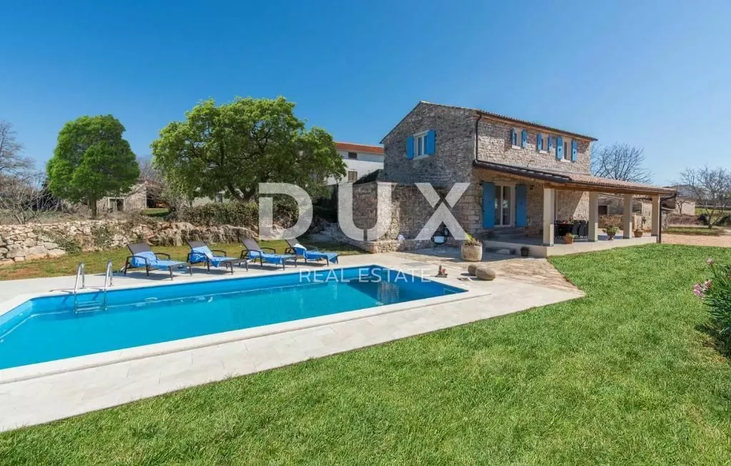 3-bedroom Villa In Sveti Lovreč, Croatia (142 M²)