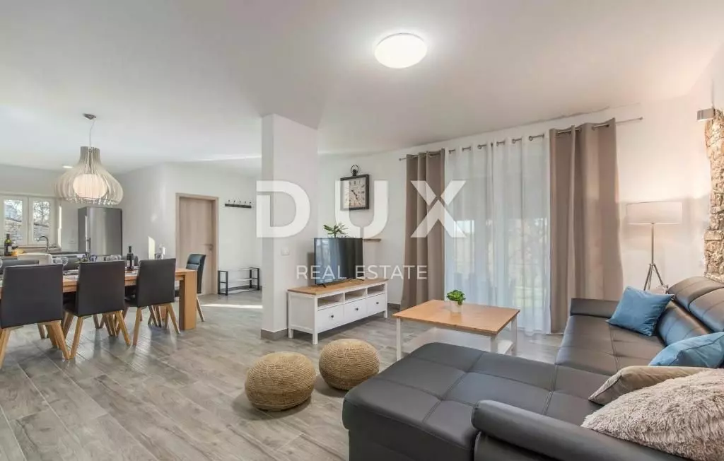 3-bedroom Villa In Sveti Lovreč, Croatia (142 M²)