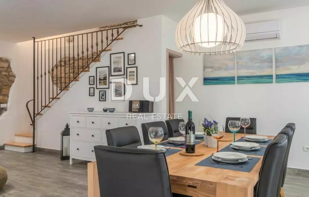 3-bedroom Villa In Sveti Lovreč, Croatia (142 M²)