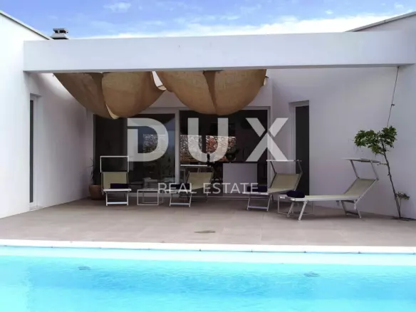 3-bedroom Villa In Linardići, Croatia (135 M²)