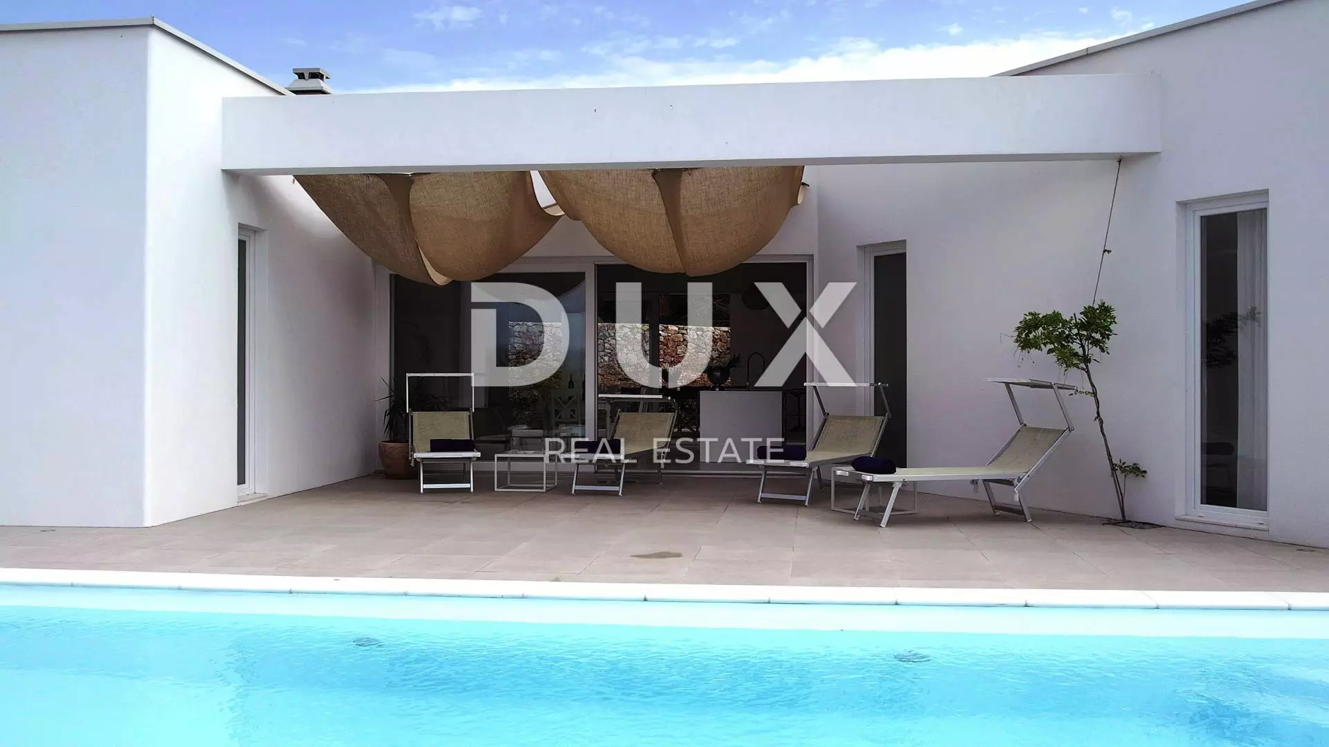 3-bedroom Villa In Linardići, Croatia (135 M²)